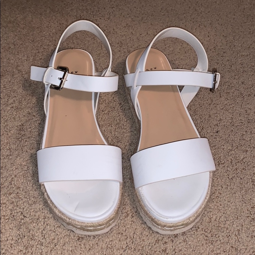 Platform sandals